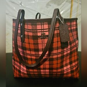 COACH REVERSIBLE SHOPPER
